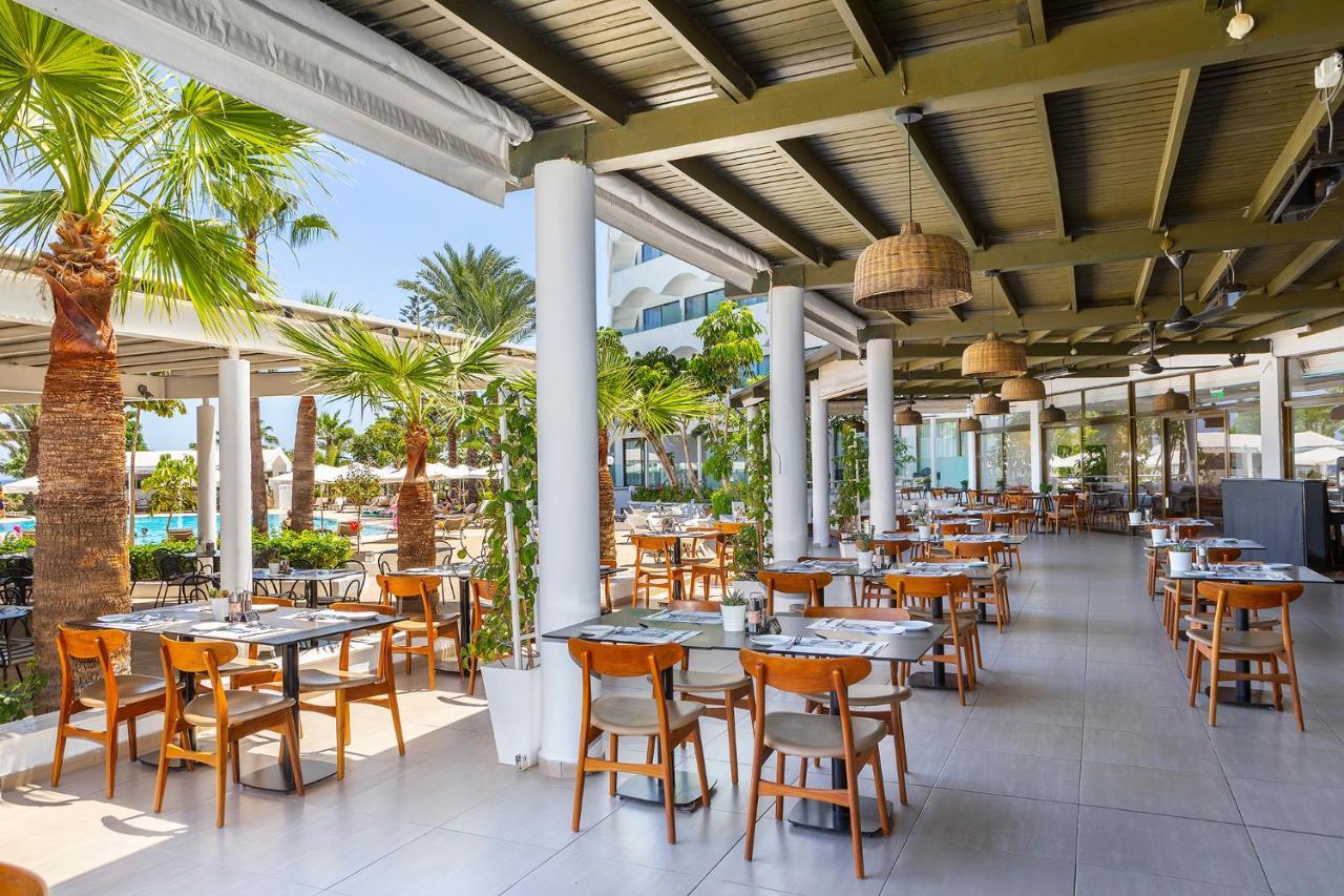 Crystal Springs Beach Hotel Protaras Exterior photo